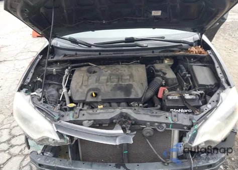 2016 Toyota Corolla Le z USA, uszkodzony, nr VIN 2T1BURHE7GC740341